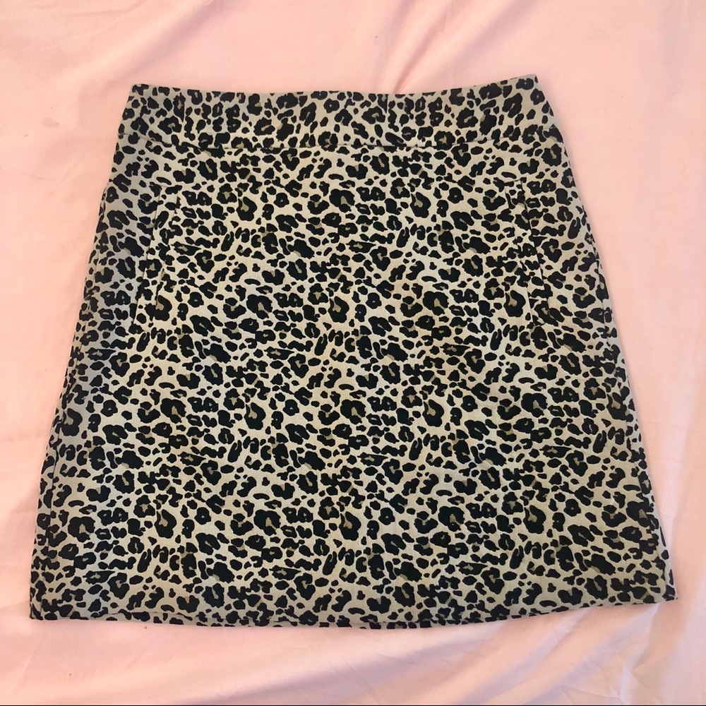 LOFT Leopard Skirt Size 4